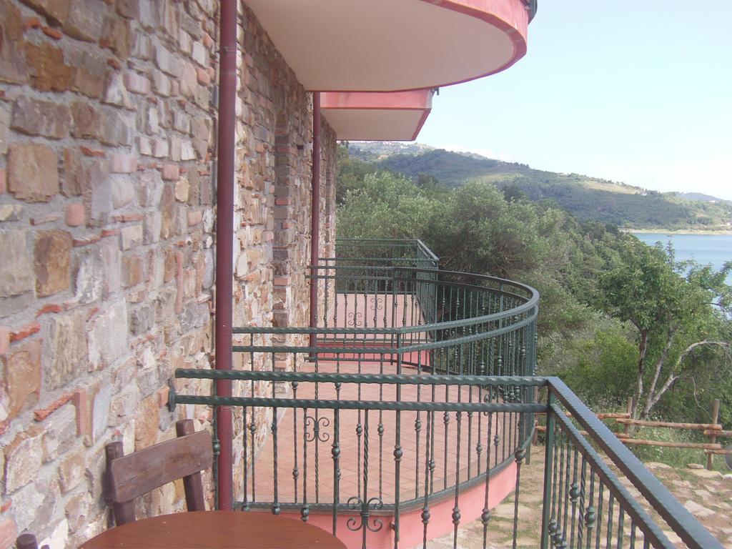 Agriturismo Spinaruccoli Villa Cicerale Room photo